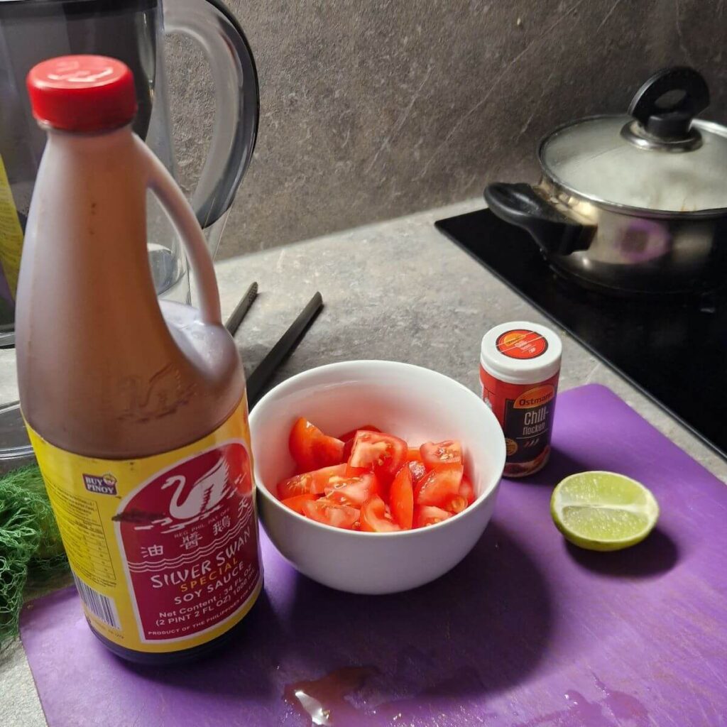 Filipino Tomaten Salat Vorbereitung
